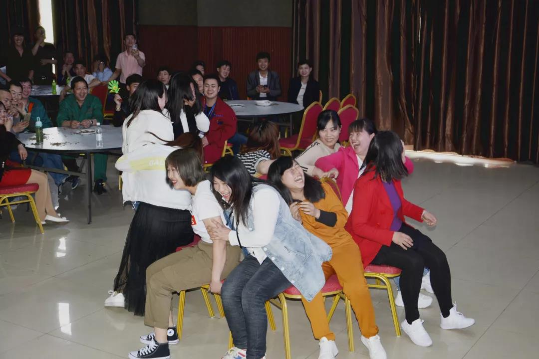 心怀感恩，载梦起航-圣淘沙dh名胜世界集团2019年第一届娱乐活动圆满举行!